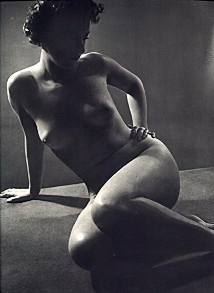 Amateur Vintage Porn 1930s - Vintage Erotica â€“ Retro Erotic Photo Image Galleries of Classic Women Nude