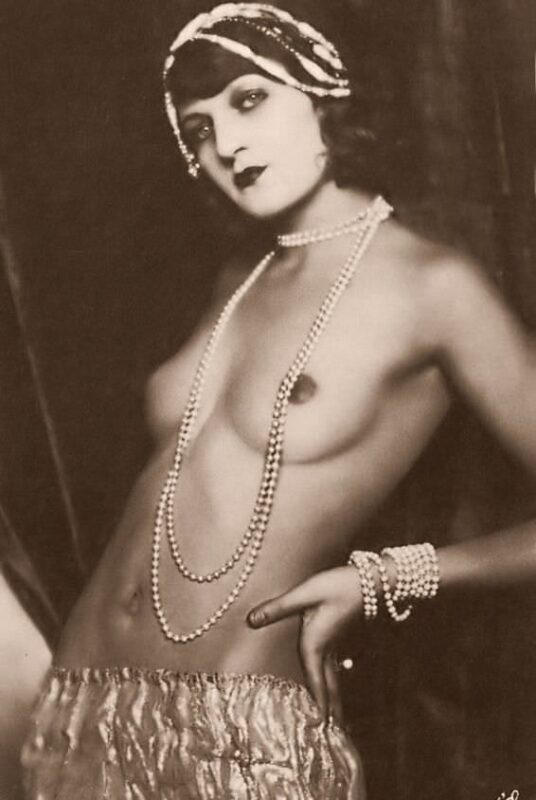 Roaring 20s Nudes - 1920's â€“ The Roaring '20s